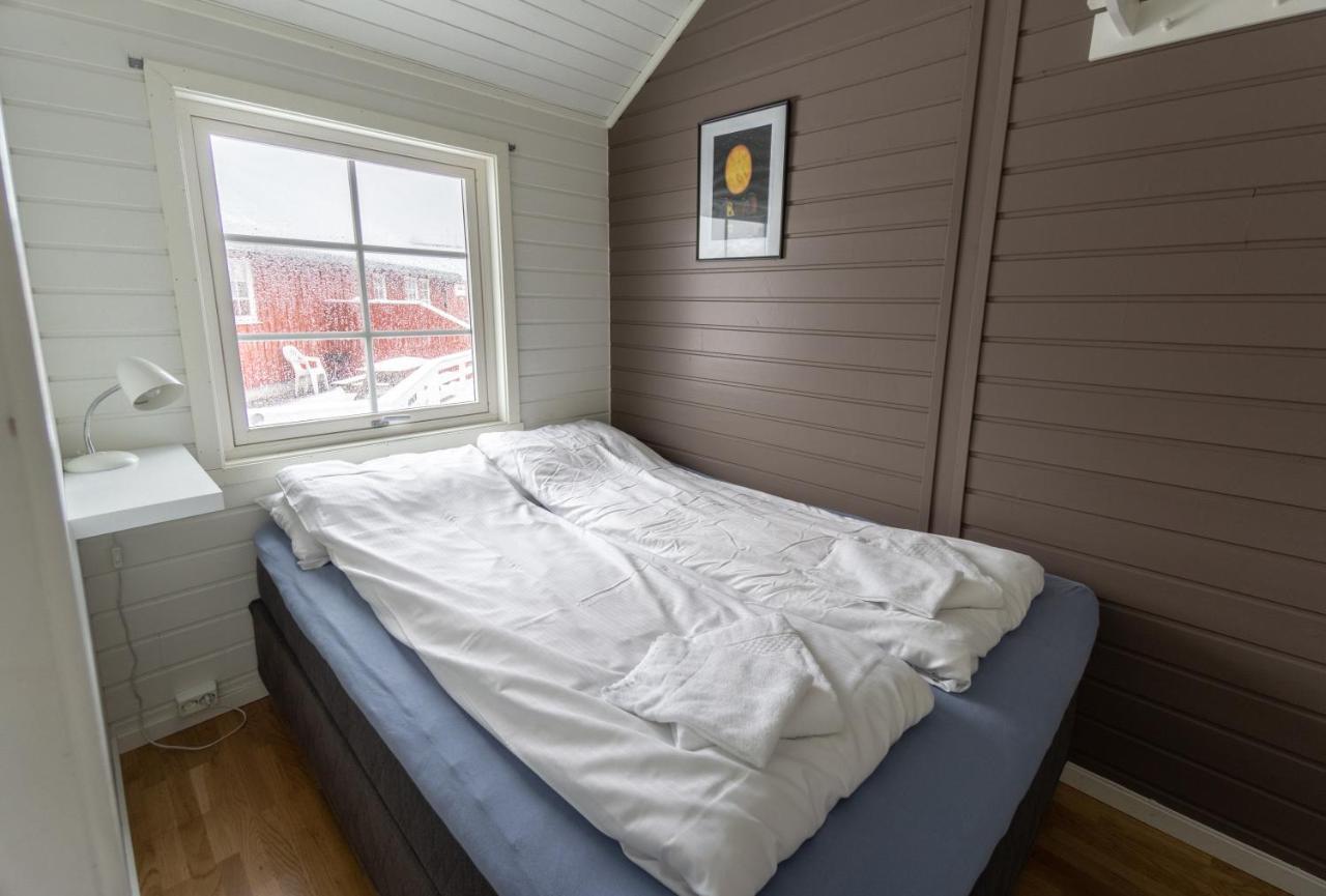 Lofoten Cabin And Kayak Rental Stamsund Exterior foto